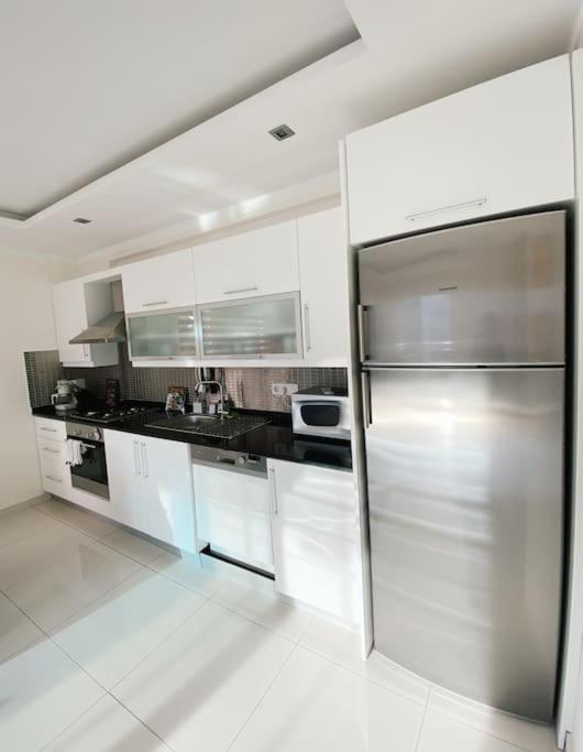 Hygge Flat With Heated Floors & Sunny Balcony! Apartament Alanya