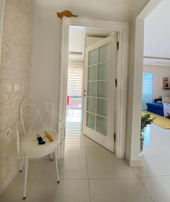 Hygge Flat With Heated Floors & Sunny Balcony! Apartament Alanya